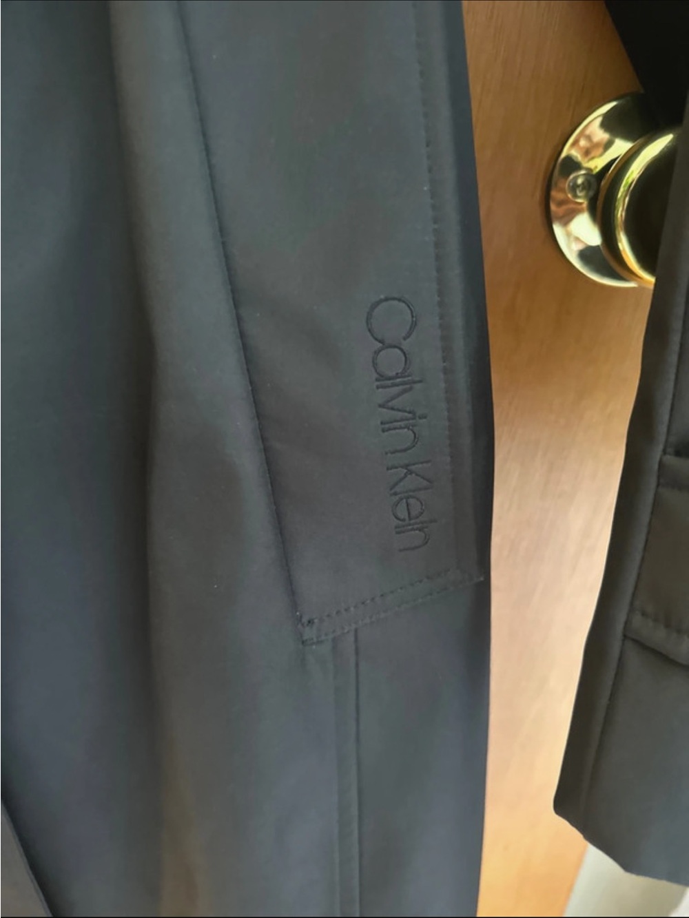 Calvin Klein Black Women's Trench Coat with Belt - Picture 5 of 6
